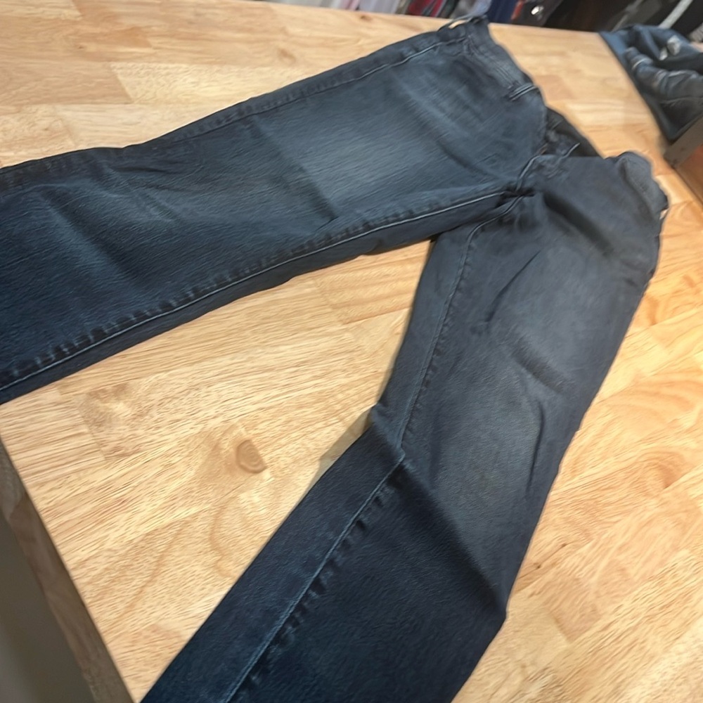 MOTHER Looker Ankle Fray size 27